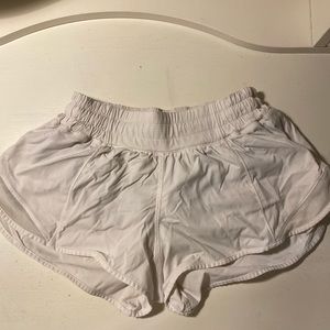 white lululemon shorts
